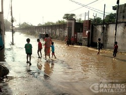 35 Ribu Rumah di Kabupaten Bandung Terendam, Ketinggian Air Capai 3,3 Meter