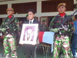 Perjuangan JS Badudu dalam Melawan Penyakitnya