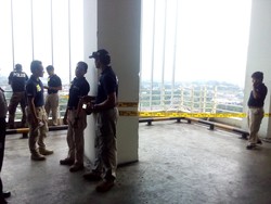 Selidiki Kematian Kurniadi, Tim Polda Metro Jaya Sisir Parkiran Sency