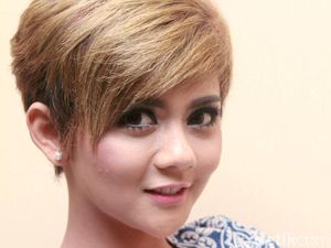 Jenita Janet Berharap Bisa Rujuk dengan Mantan Suami