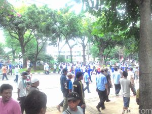 Penutupan Aplikasi Transportasi Online Bukan Kewenangan Pemda