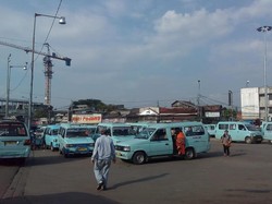 Mereka yang Tersisih Melawan Teknologi: Saat Sopir Angkot Mengeluh!