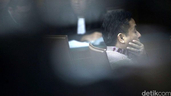 Dasep Ahmadi Divonis 7 Tahun Penjara