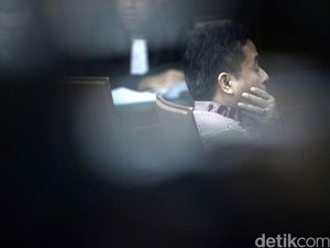 Dasep Ahmadi Divonis 7 Tahun Penjara
