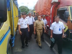 Bupati Anas Usulkan Pembangunan Jembatan Jawa-Bali