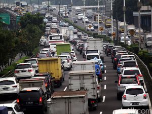 Contra Flow di Tol Jakarta-Cikampek Diberlakukan Jika Macet Lebih dari 5 Km
