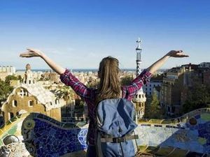 9 Destinasi Solo Traveling Internasional, Cocok Buat Perempuan 9 Destinasi Solo Traveling Internasional, Cocok Buat Perempuan