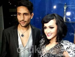 Bukan Soal Nafkah, Ini Alasan Jupe Gugat Cerai Gaston