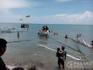 Perahu Pustaka Terbalik di Majene, Seluruh Penumpang Termasuk Maman Selamat