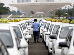 Suara Sumbang Masyarakat soal Rencana Pemerintah Blokir Uber dan GrabCar