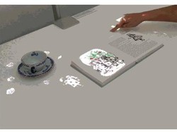 Proyektor Canggih Sony Ubah Meja Jadi Perangkat Layar Sentuh