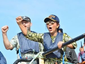 Ekspresi Semangat Menteri Susi Saat Kapal Viking Ditenggelamkan