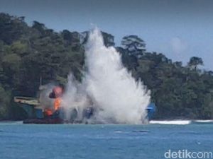 Susi Bakal Tenggelamkan 20 Kapal Pencuri Ikan Susi Bakal Tenggelamkan 20 Kapal Pencuri Ikan