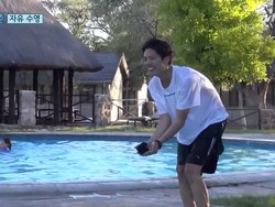 Iseng Buka Celana di Youth Over Flowers, Park Bo Gum Cs Dikritik Netizen