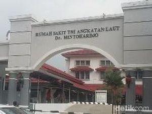 Alami Luka, Sejumlah Pedemo Dilarikan ke RSAL Mintoharjo