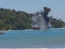 Boom! Kapal Jumbo Viking Diledakkan