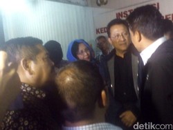 Ketua DPD Irman Gusman Hingga Dirkrimum Krishna Murti Datangi RS Polri