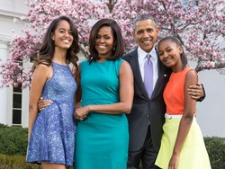 Pujian Anak ke Michelle Obama dalam Penampilan Langka di Depan Kamera