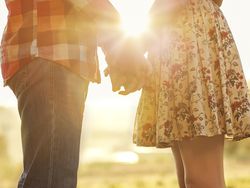 Bisakah Pacar Saya Minta Ganti Rugi karena Keperawanannya Sudah Saya Ambil?