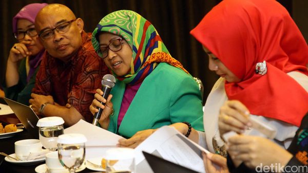 Diskusi Pemberdayaan Perempuan dan Perlindungan Anak