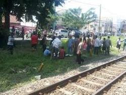 Seorang Ibu Tewas Tertabrak Kereta Hendak Antar Anak Penempatan Bintara