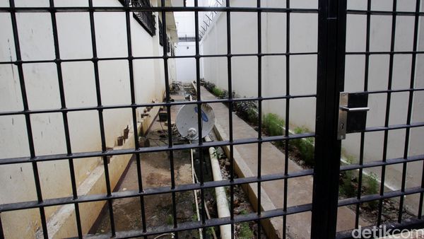 Mengintip Sel Tahanan BNN