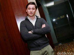 Nino Fernandez Ketakutan Bintangi Film Satu Suro