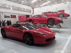 Berapa Kali Mobil Ferrari Harus Diservis?