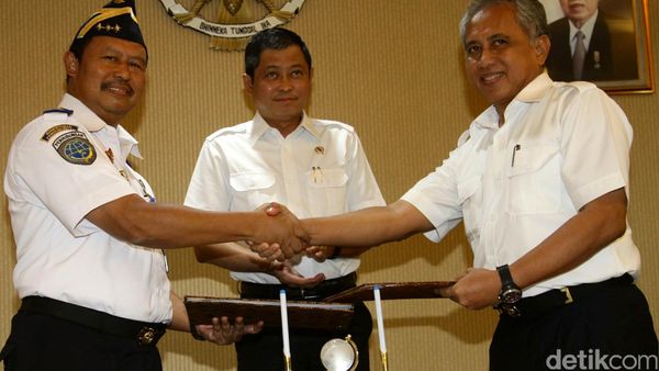 Konsesi Kereta Cepat JKT-BDG Diteken