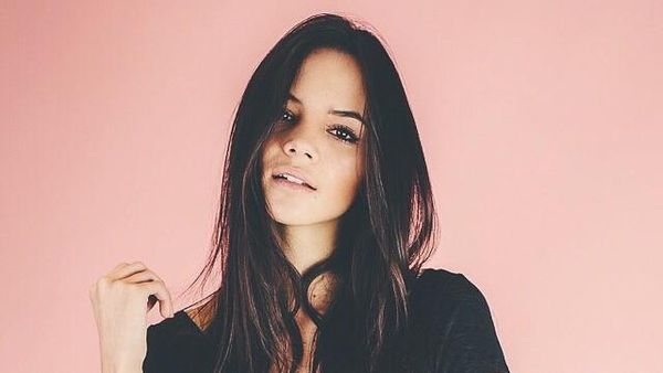 Pacar Baru Scott Disick Cantik Mirip Kendall Jenner