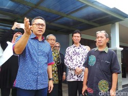 Di Lampung, Ketua MPR Say Hello dengan Murid-Murid SMA Kebangsaan