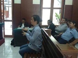 Kesaksian Korban Benarkan Perbuatan Perampasan Pengacara Peter