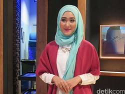 Bawa Misi Fashion, Medan Jadi Kota Pertama Dian Pelangi Pergi Blusukan