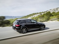 SUV Mercy Ini Mampu Semburkan 362 Tenaga Kuda