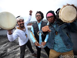 Wanita Menjajah Pria di Single Baru KunoKini