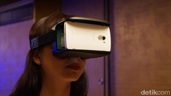 Vibe K4 Note, Ponsel Virtual Reality Pertama Lenovo