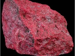 Ratusan Karung Batu Merkuri Hasil Tambang Ilegal di Maluku Diamankan