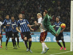 Roma yang Produktif vs Lini Belakang Inter yang Sedang Rapuh
