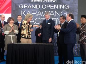Pabrik Papan Fiber Semen Rp 850 M di Karawang Serap Seratusan Pekerja
