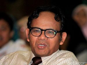 Jokowi Tunjuk Prof Komaruddin Hidayat Jadi Rektor UIII Jokowi Tunjuk Prof Komaruddin Hidayat Jadi Rektor UIII
