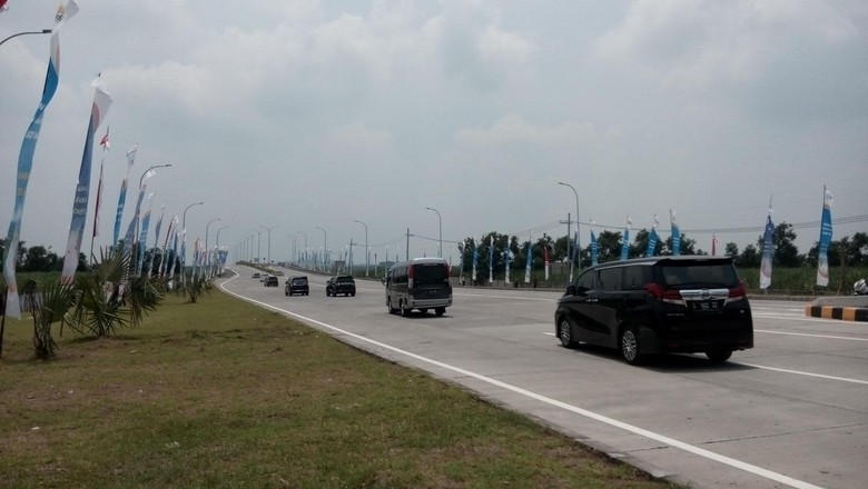 Truk Besar Dilarang Beroperasi Saat Libur Panjang Idul Adha