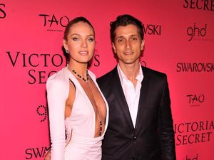 Model Seksi Candice Swanepoel Lahirkan Anak Pertama Model Seksi Candice Swanepoel Lahirkan Anak Pertama