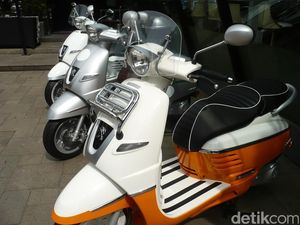 Skuter Peugeot Mulai Dikirimkan ke Konsumen