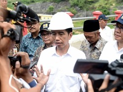 Isu Reshuffle dan Pesan Politik Kerja Jokowi