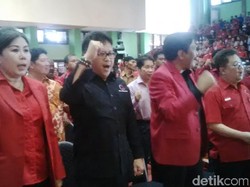 Djarot dan Hasto Hadiri Pengukuhan Pengurus Ranting PDIP Jakbar