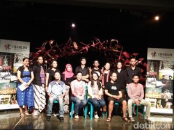 8 Seniman Muda Indonesia Terima Beasiswa Seni
