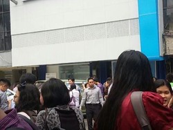 Mesin ATM di Harmoni Sempat Terbakar, Karyawan Berhamburan