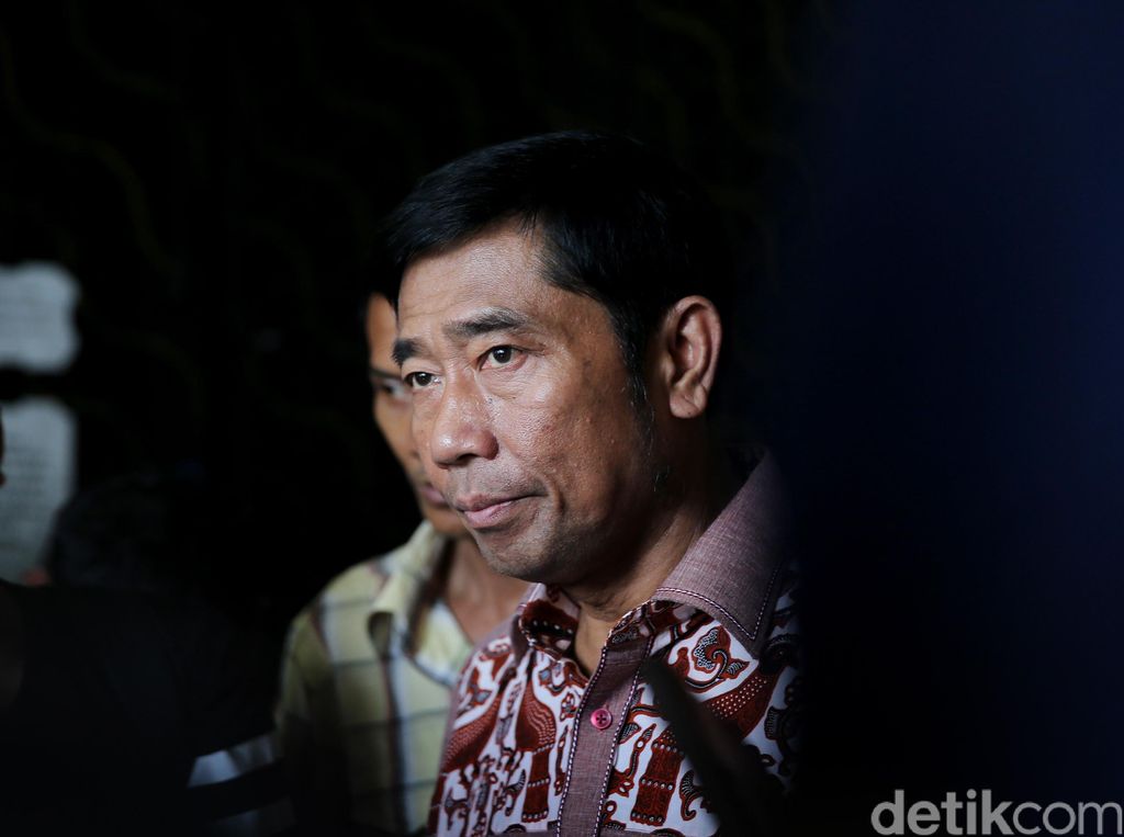 Doakan Sehat, Lulung Bersyukur Ahok Jalani Hukuman dengan Baik Doakan Sehat, Lulung Bersyukur Ahok Jalani Hukuman dengan Baik