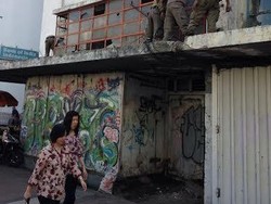 Pemkot Surati Pemilik Gedung Kawasan Tunjungan untuk Bongkar Fashade