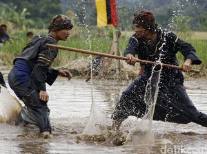 Atraksi Silek Lanyah di Desa Kubu Gadang